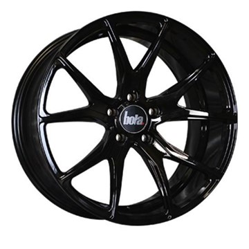 18" Bola B6 Gloss Black Alloy Wheels