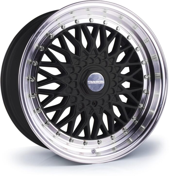 Dare DRRS Gloss Black Polished / Chrome Rivets